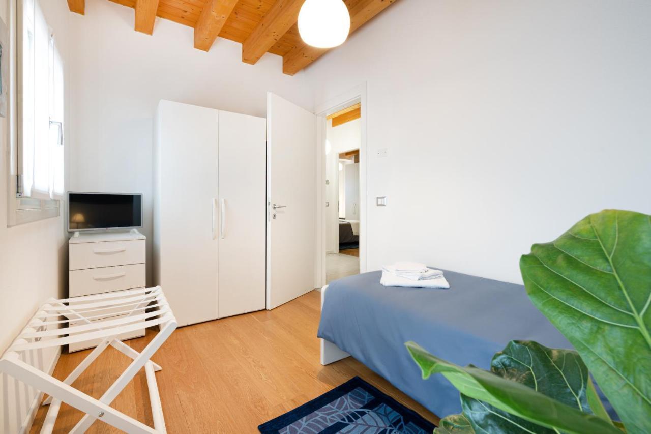 Ca' Degli Antichi Giardini Apartments Венеция Екстериор снимка