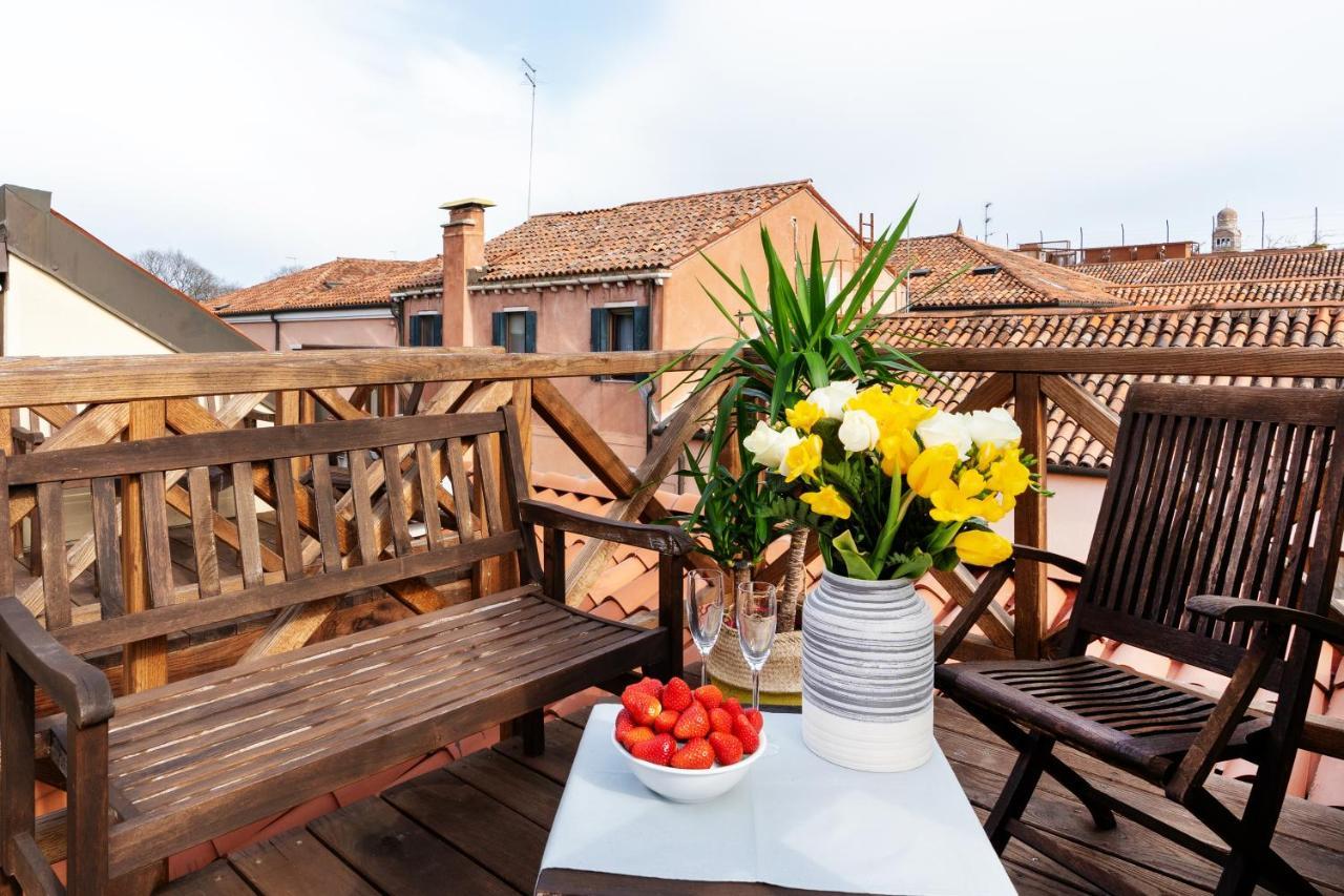 Ca' Degli Antichi Giardini Apartments Венеция Екстериор снимка