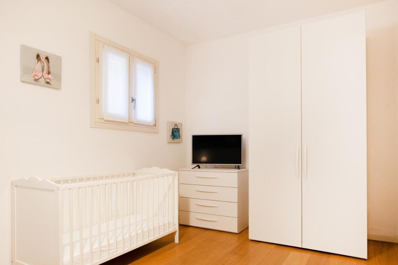 Ca' Degli Antichi Giardini Apartments Венеция Екстериор снимка