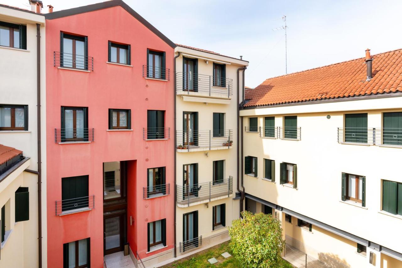 Ca' Degli Antichi Giardini Apartments Венеция Екстериор снимка