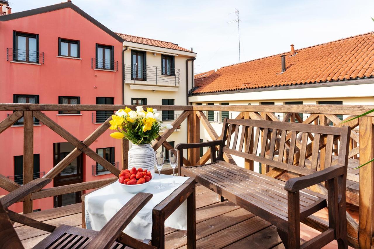 Ca' Degli Antichi Giardini Apartments Венеция Екстериор снимка