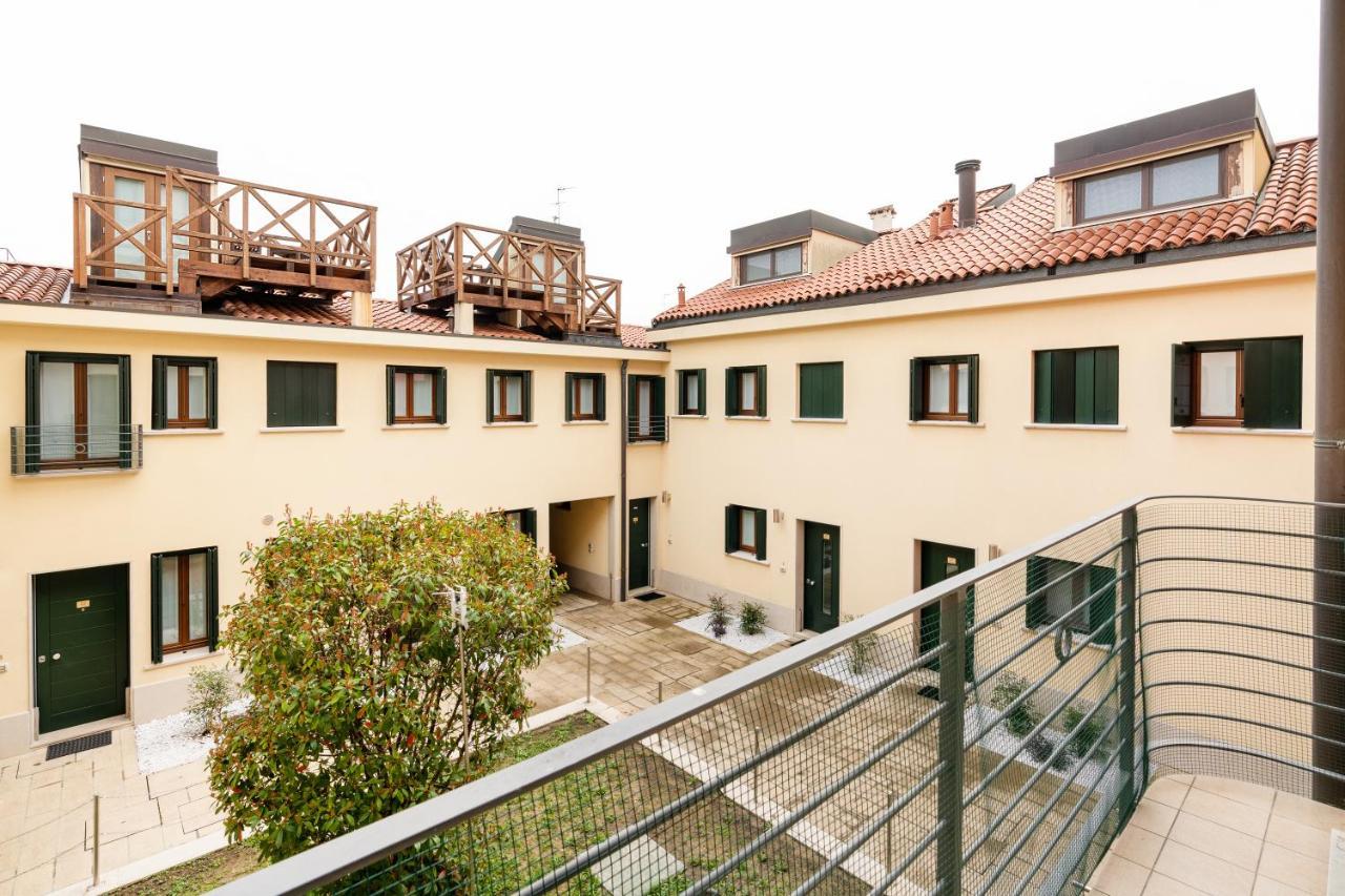Ca' Degli Antichi Giardini Apartments Венеция Екстериор снимка